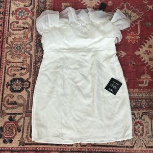NEW WITH TAGS!! Lulu’s white dress!! 

-size Large
-new with tags
-never worn